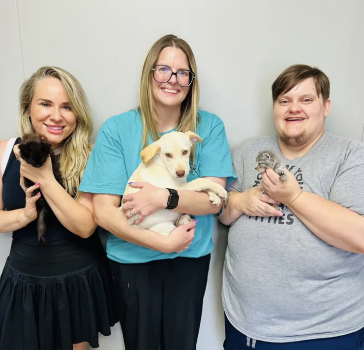 Spay Oklahoma clinic team caring for pets